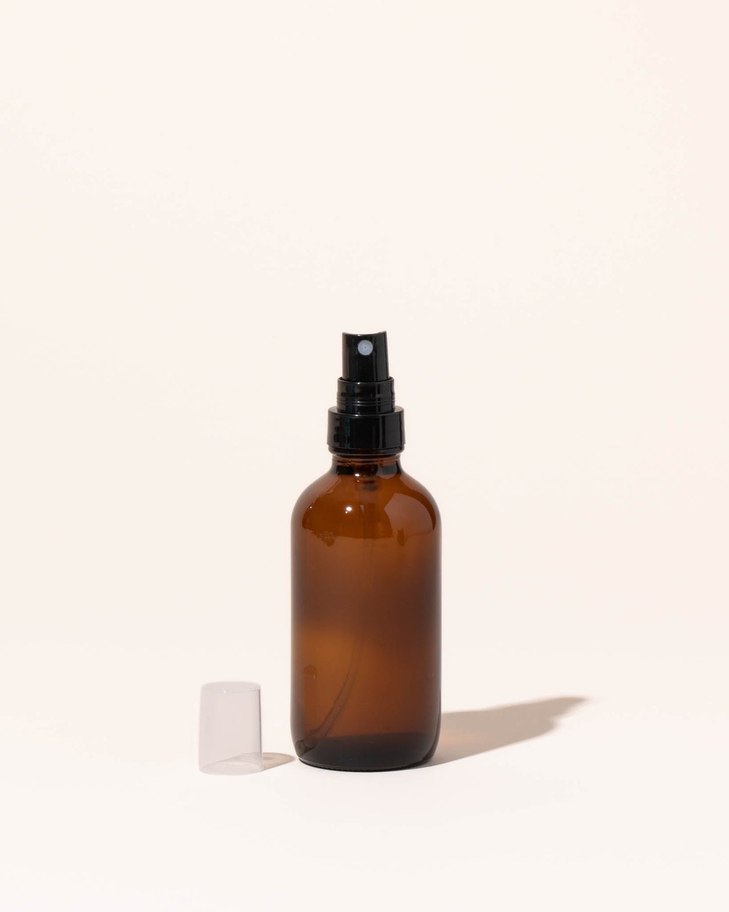 4oz / 118ml amber glass fine mist spray bottle