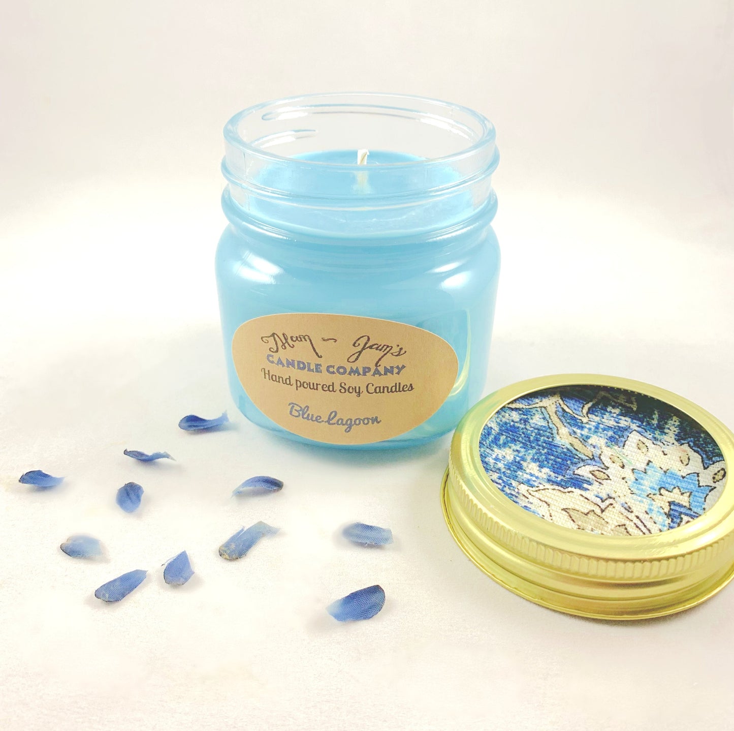 Blue Lagoon Soy Candle – Fresh & Aquatic Scent | Mam Jam’s