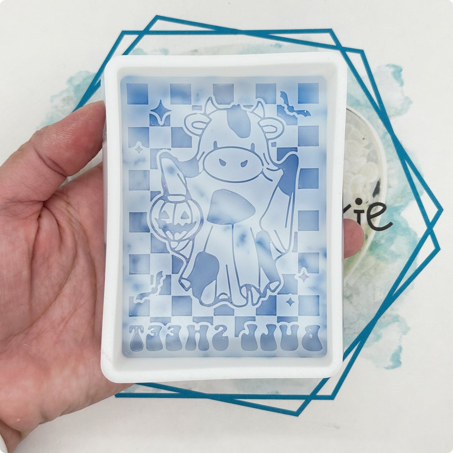 Bull Sheet Freshie Mold