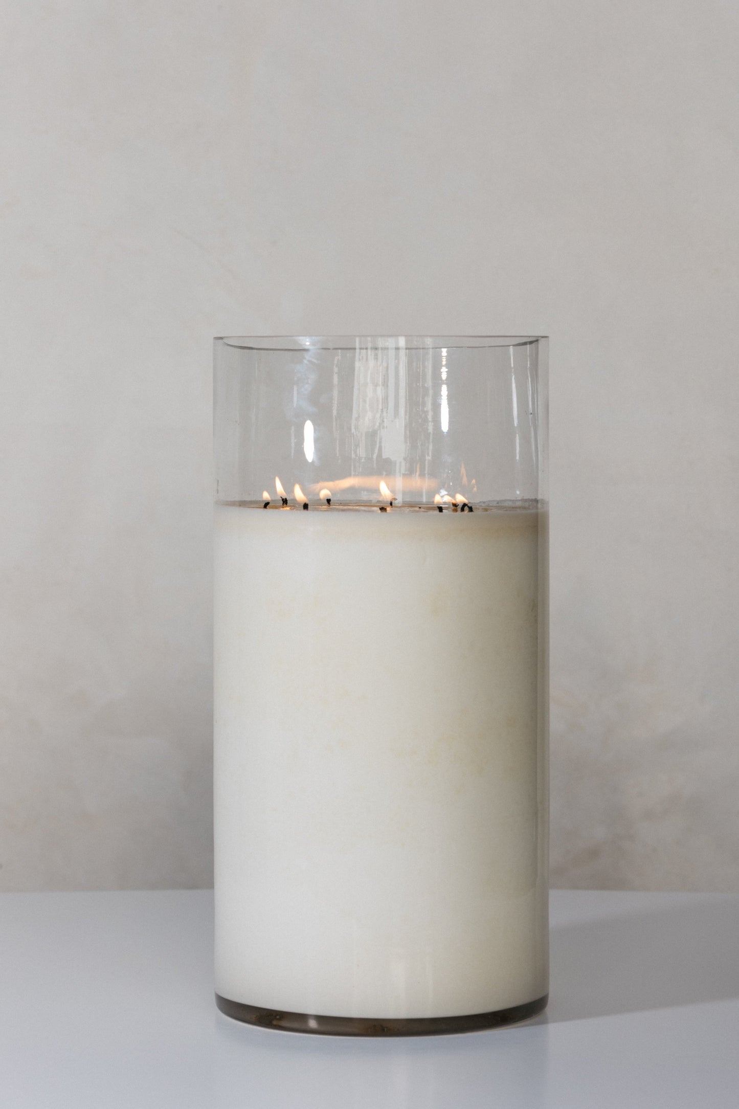 The Lobby - 300 Oz Luxury Hearth Candle