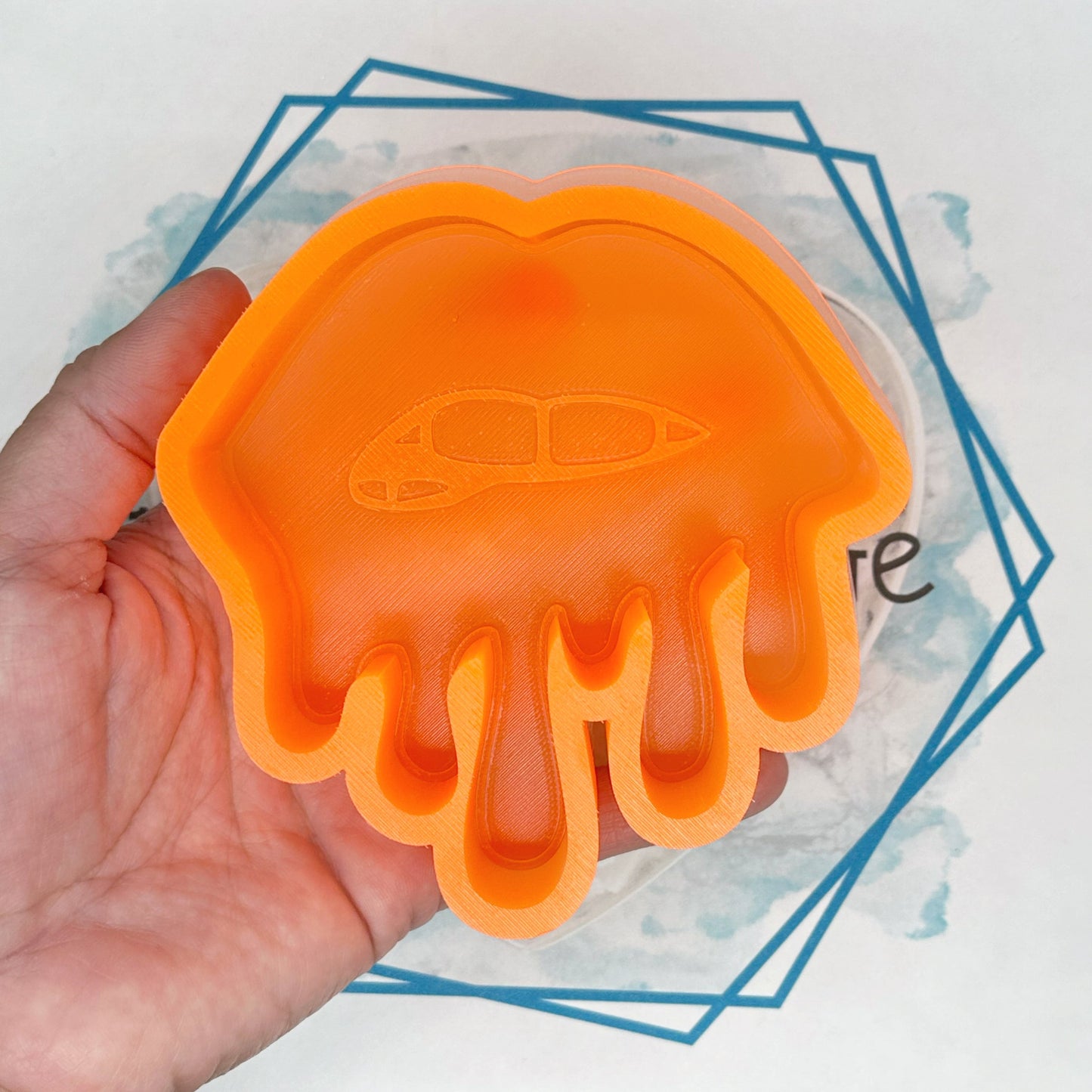 Biting Lip Drip Freshie Mold