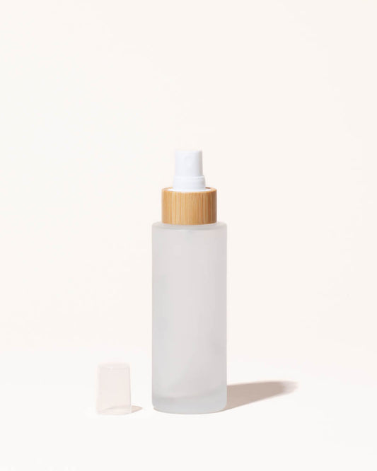 3.4oz / 100ml frosted glass & bamboo spray bottle