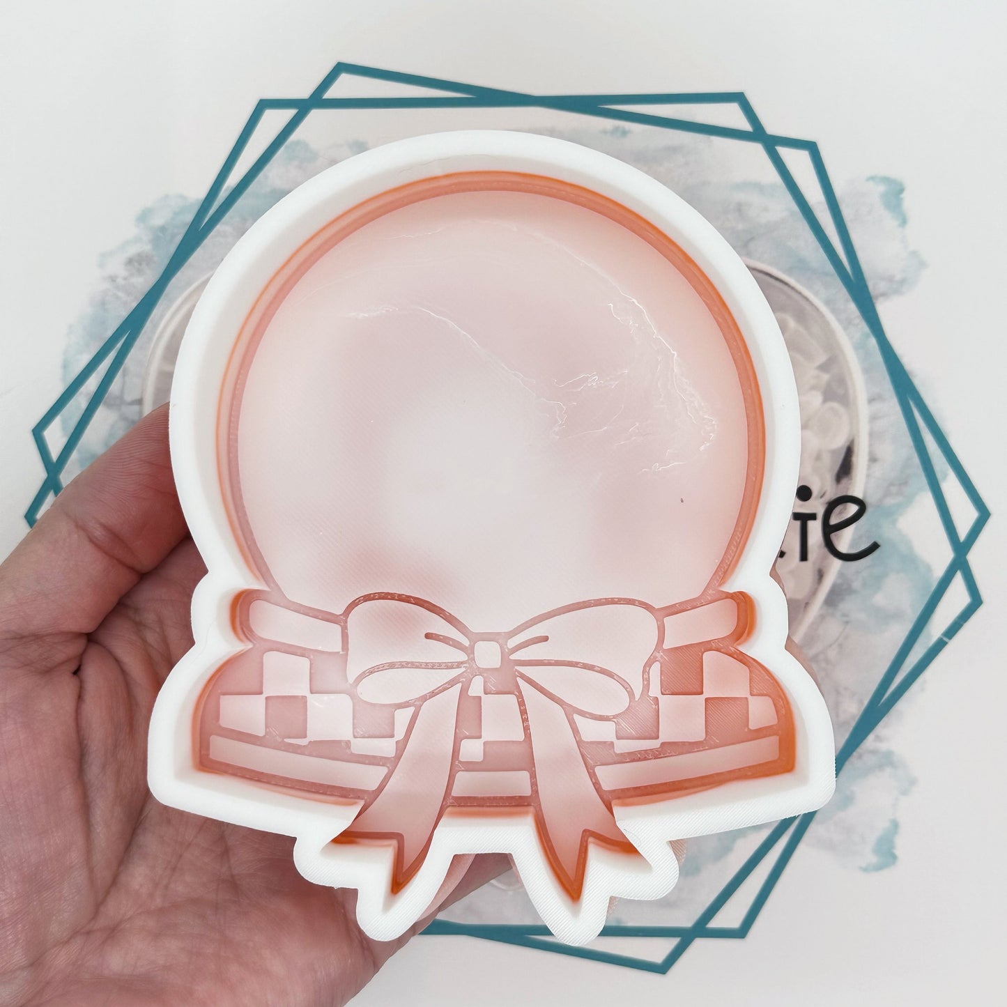 *NEW RELEASE* Checkered Snow Globe Freshie Mold