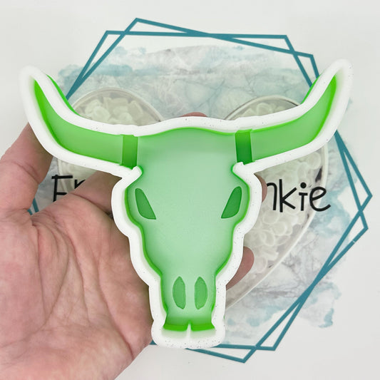 Plain Bull Skull Freshie Mold